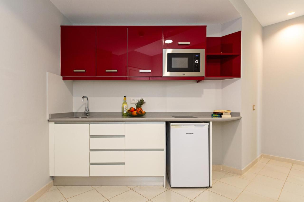 קוסטה טגוויסה Apartamentos Oceano - Adults Only - Solo Adultos מראה חיצוני תמונה