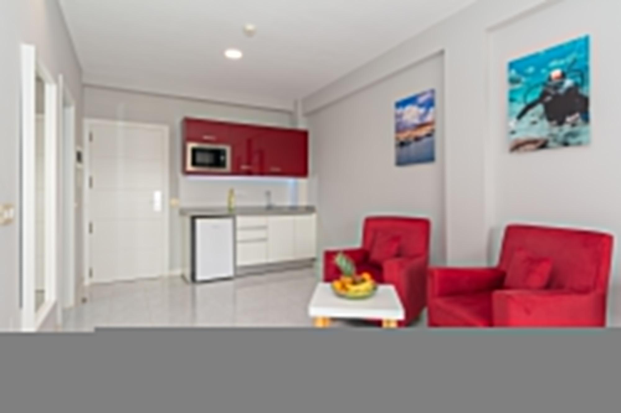 קוסטה טגוויסה Apartamentos Oceano - Adults Only - Solo Adultos מראה חיצוני תמונה